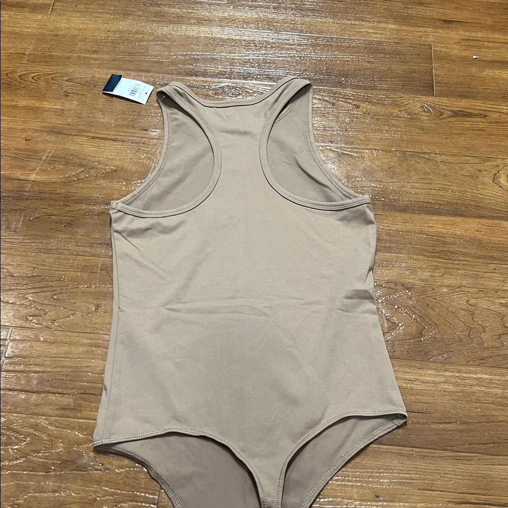 NWT Abercrombie & Fitch Brown Bodysuit - Picture 4 of 4